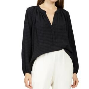XiRENA $205 Farrah Top black Onyx Split V-neck size Medium